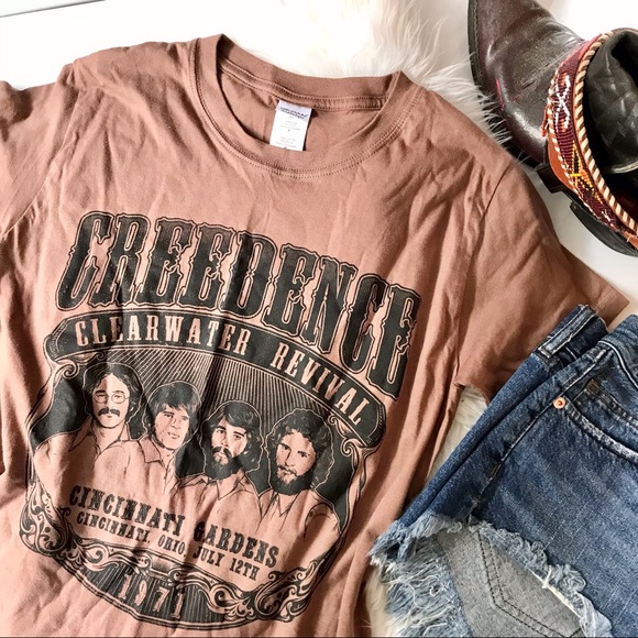 Gildan Tops - Creedence Clearwater Revival CCR Graphic Band Tee